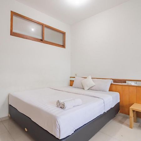 Imelda Residence Setrasari Redpartner Бандунг Экстерьер фото